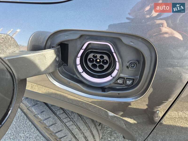 Внедорожник / Кроссовер Ford Kuga 2022 в Киеве