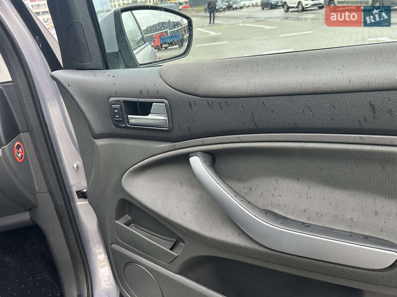 Внедорожник / Кроссовер Ford Kuga 2011 в Киеве фото 33 Внедорожник / Кроссовер Ford Kuga 2011 в Киеве