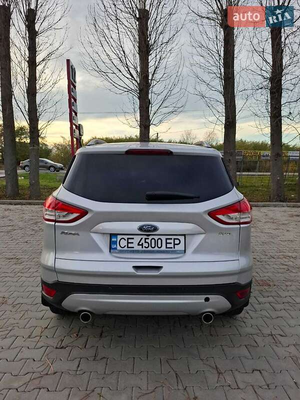 Внедорожник / Кроссовер Ford Kuga 2016 в Черновцах