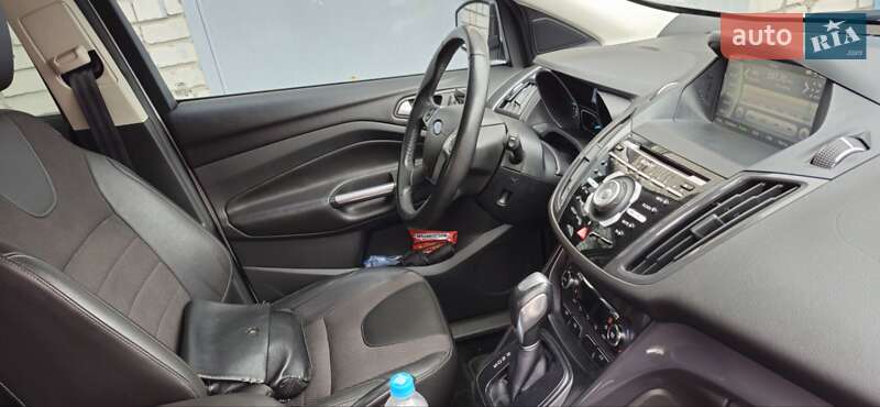 Внедорожник / Кроссовер Ford Kuga 2013 в Днепре