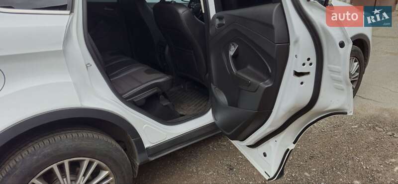 Внедорожник / Кроссовер Ford Kuga 2013 в Днепре