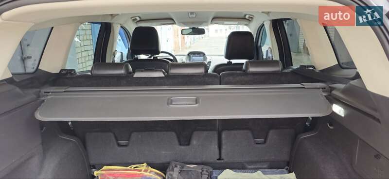 Внедорожник / Кроссовер Ford Kuga 2013 в Днепре