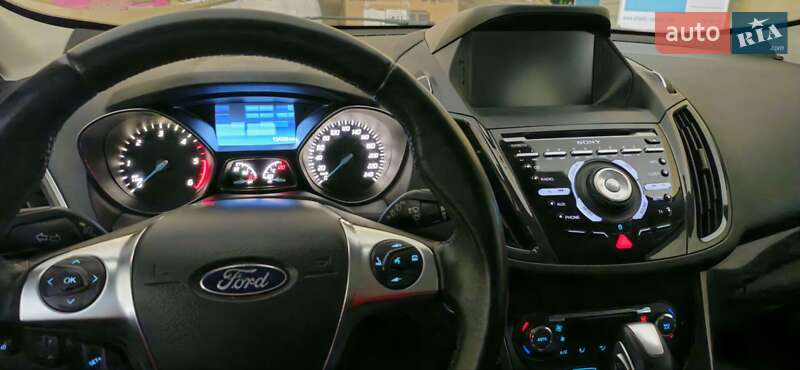 Внедорожник / Кроссовер Ford Kuga 2013 в Днепре