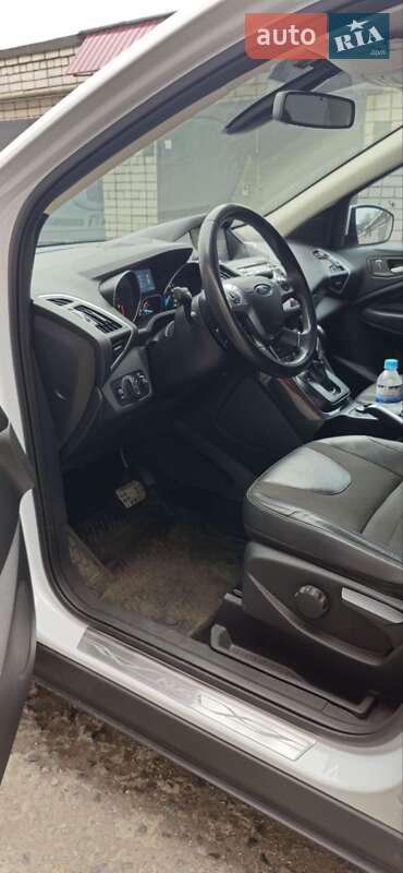 Внедорожник / Кроссовер Ford Kuga 2013 в Днепре