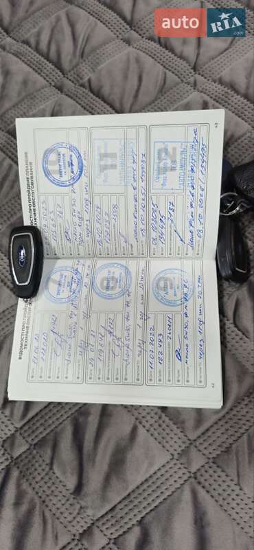 Внедорожник / Кроссовер Ford Kuga 2013 в Днепре