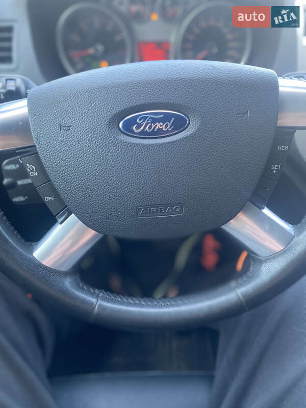 Внедорожник / Кроссовер Ford Kuga 2011 в Киеве фото 15 Внедорожник / Кроссовер Ford Kuga 2011 в Киеве