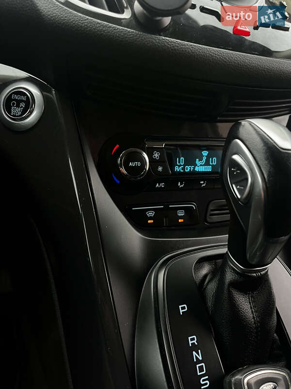 Внедорожник / Кроссовер Ford Kuga 2014 в Дрогобыче