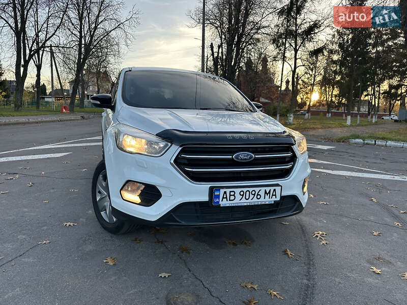 Внедорожник / Кроссовер Ford Kuga 2017 в Виннице фото 18 Внедорожник / Кроссовер Ford Kuga 2017 в Виннице