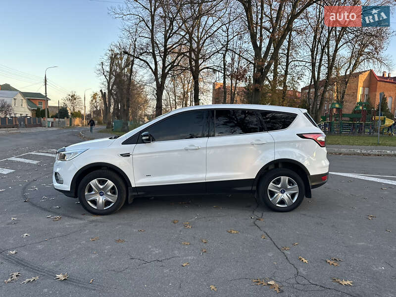 Внедорожник / Кроссовер Ford Kuga 2017 в Виннице фото 27 Внедорожник / Кроссовер Ford Kuga 2017 в Виннице