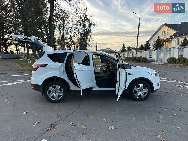 Внедорожник / Кроссовер Ford Kuga 2017 в Виннице фото 51 Внедорожник / Кроссовер Ford Kuga 2017 в Виннице