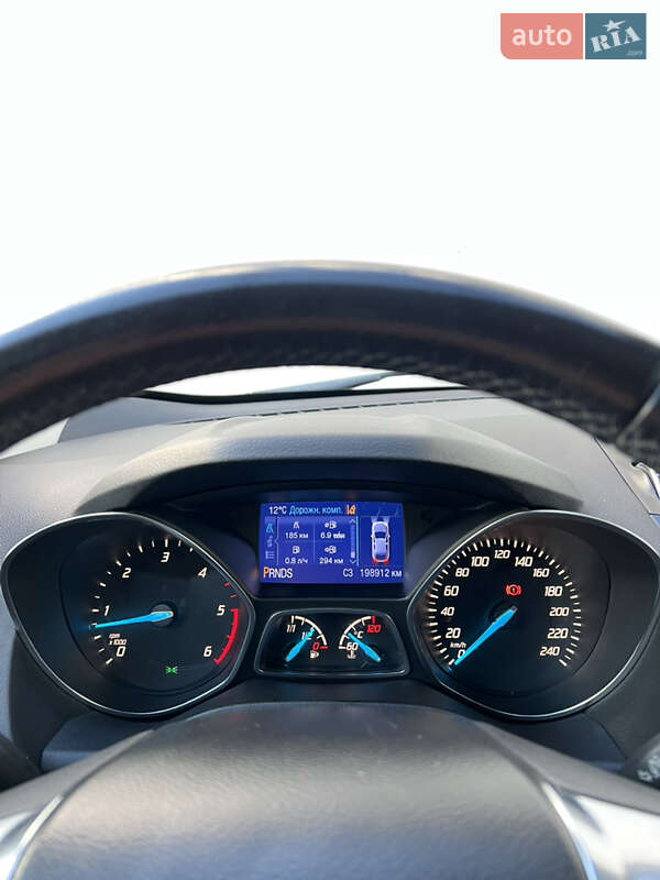 Позашляховик / Кросовер Ford Kuga 2013 в Луцьку