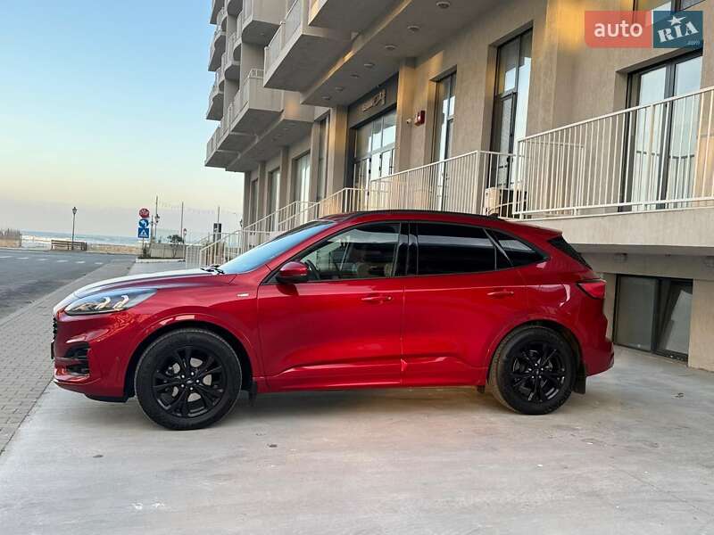 Внедорожник / Кроссовер Ford Kuga 2020 в Одессе фото 13 Внедорожник / Кроссовер Ford Kuga 2020 в Одессе