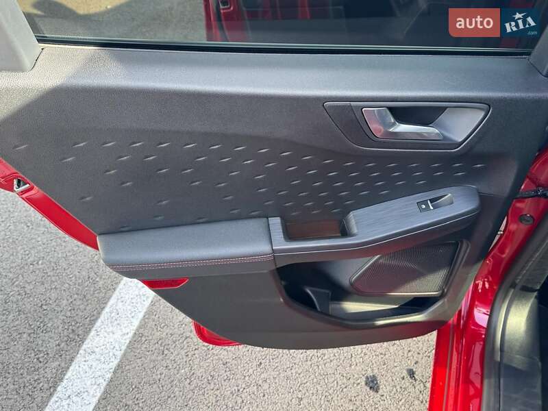 Внедорожник / Кроссовер Ford Kuga 2020 в Одессе фото 46 Внедорожник / Кроссовер Ford Kuga 2020 в Одессе