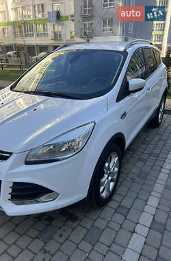 Внедорожник / Кроссовер Ford Kuga 2014 в Ивано-Франковске