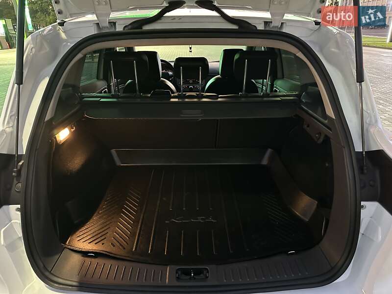 Внедорожник / Кроссовер Ford Kuga 2010 в Одессе