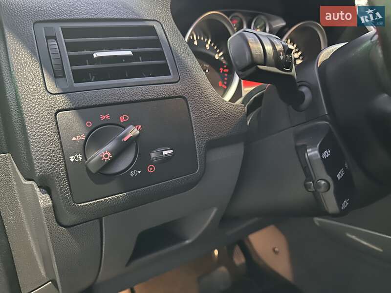 Внедорожник / Кроссовер Ford Kuga 2010 в Одессе