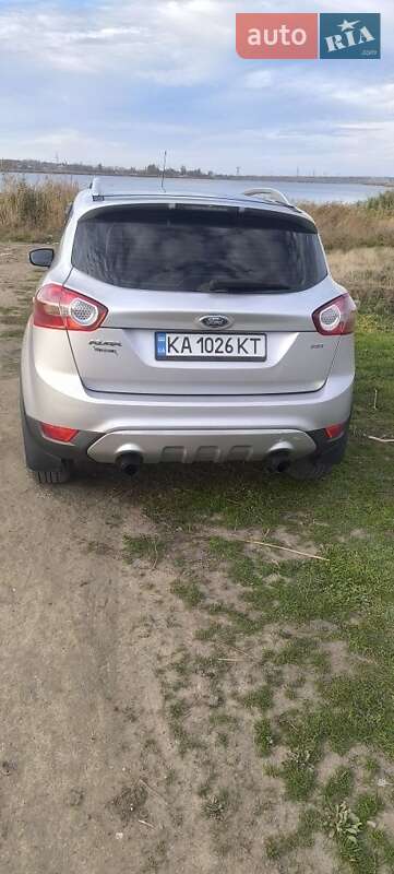 Позашляховик / Кросовер Ford Kuga 2010 в Миколаєві