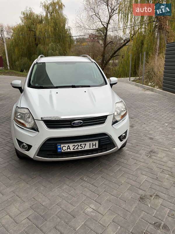 Позашляховик / Кросовер Ford Kuga 2012 в Умані фото Позашляховик / Кросовер Ford Kuga 2012 в Умані