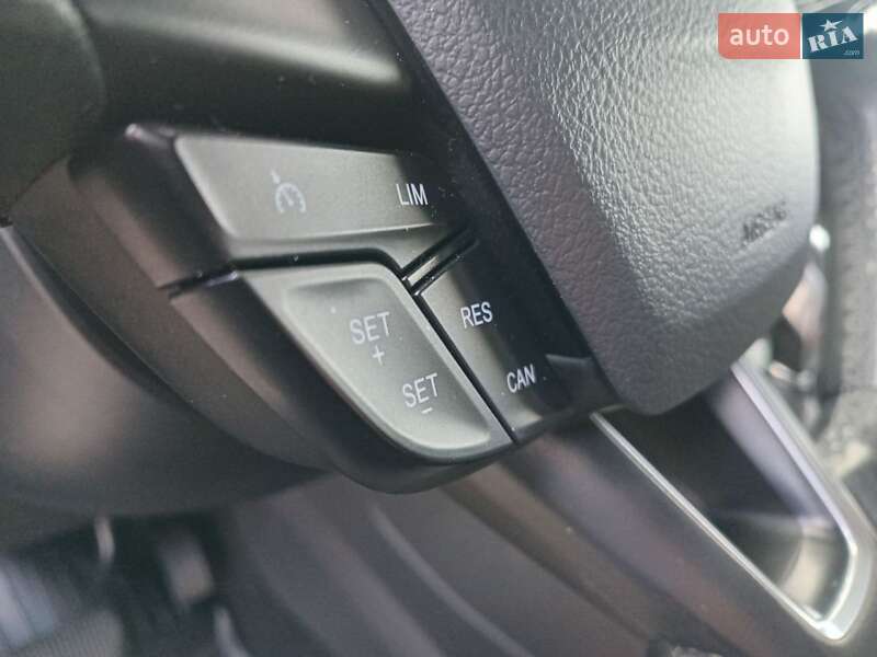 Позашляховик / Кросовер Ford Kuga 2017 в Львові фото 13 Позашляховик / Кросовер Ford Kuga 2017 в Львові