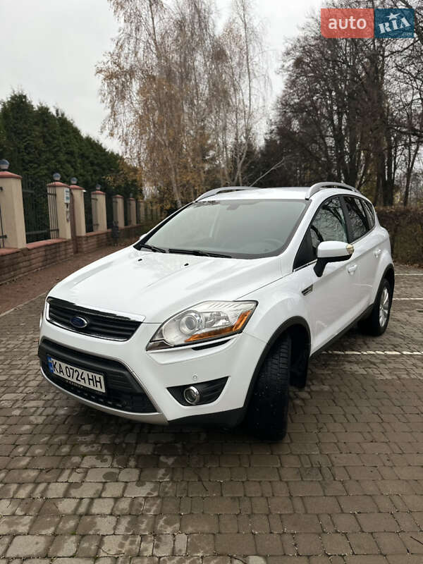 Внедорожник / Кроссовер Ford Kuga 2011 в Василькове фото 9 Внедорожник / Кроссовер Ford Kuga 2011 в Василькове