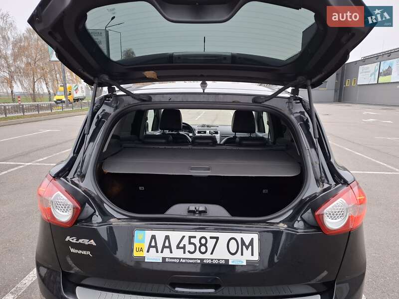 Позашляховик / Кросовер Ford Kuga 2011 в Києві фото 43 Позашляховик / Кросовер Ford Kuga 2011 в Києві