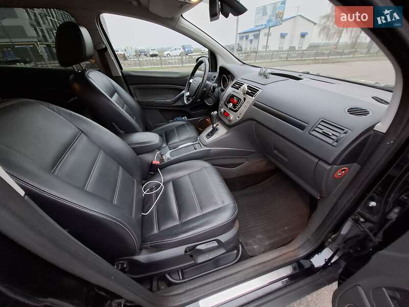 Позашляховик / Кросовер Ford Kuga 2011 в Києві фото 52 Позашляховик / Кросовер Ford Kuga 2011 в Києві