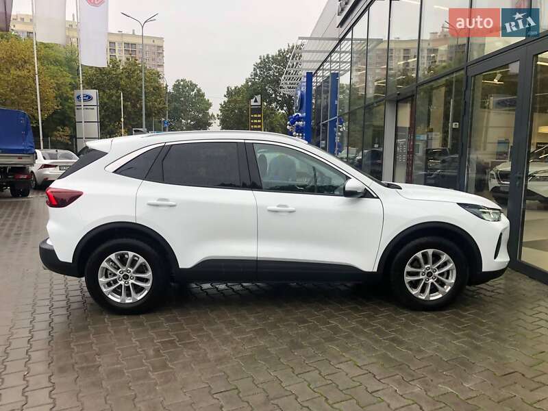 Позашляховик / Кросовер Ford Kuga 2024 в Одесі фото 10 Позашляховик / Кросовер Ford Kuga 2024 в Одесі