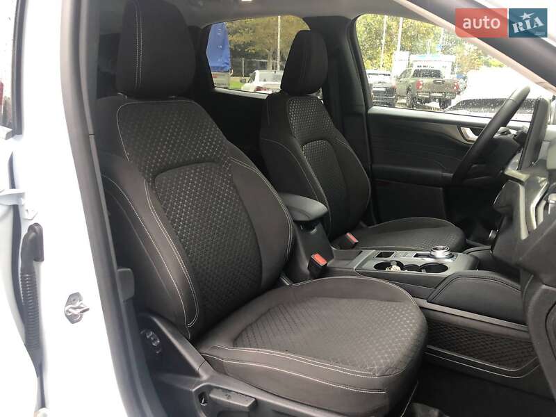 Позашляховик / Кросовер Ford Kuga 2024 в Одесі фото 15 Позашляховик / Кросовер Ford Kuga 2024 в Одесі