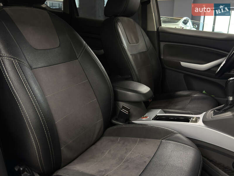 Внедорожник / Кроссовер Ford Kuga 2012 в Николаеве фото 12 Внедорожник / Кроссовер Ford Kuga 2012 в Николаеве