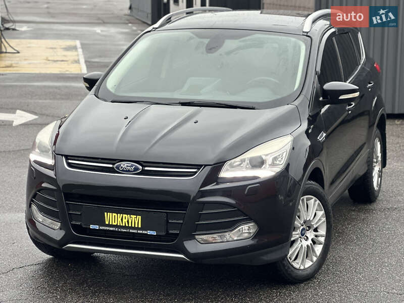 Позашляховик / Кросовер Ford Kuga 2013 в Києві