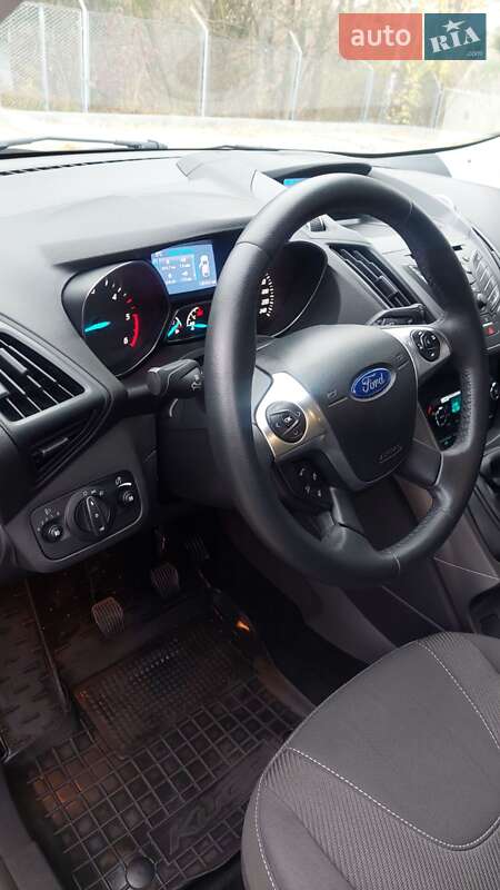 Позашляховик / Кросовер Ford Kuga 2016 в Вінниці фото 37 Позашляховик / Кросовер Ford Kuga 2016 в Вінниці