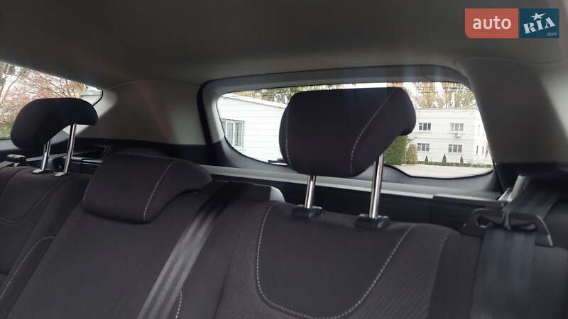 Позашляховик / Кросовер Ford Kuga 2016 в Вінниці фото 42 Позашляховик / Кросовер Ford Kuga 2016 в Вінниці