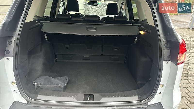 Внедорожник / Кроссовер Ford Kuga 2013 в Черновцах фото 10 Внедорожник / Кроссовер Ford Kuga 2013 в Черновцах