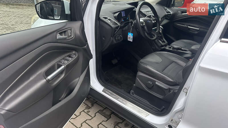 Внедорожник / Кроссовер Ford Kuga 2013 в Черновцах фото 16 Внедорожник / Кроссовер Ford Kuga 2013 в Черновцах