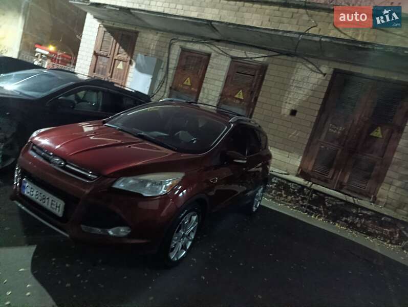 Внедорожник / Кроссовер Ford Kuga 2014 в Чернигове