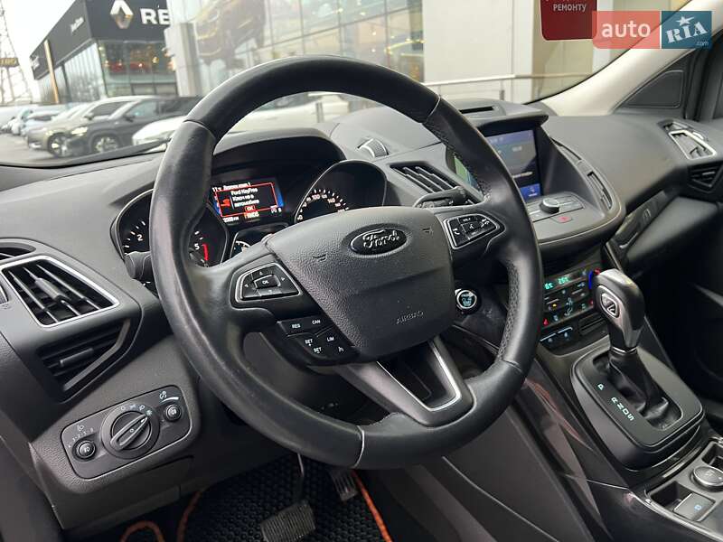 Внедорожник / Кроссовер Ford Kuga 2019 в Киеве фото 13 Внедорожник / Кроссовер Ford Kuga 2019 в Киеве