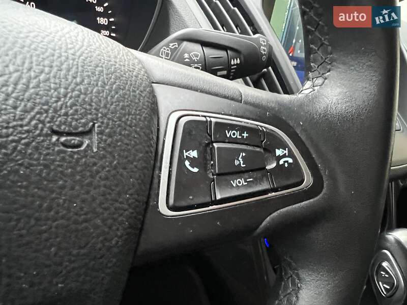 Внедорожник / Кроссовер Ford Kuga 2019 в Киеве фото 25 Внедорожник / Кроссовер Ford Kuga 2019 в Киеве