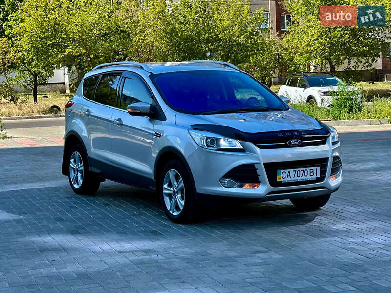 Позашляховик / Кросовер Ford Kuga 2013 в Черкасах фото 2 Позашляховик / Кросовер Ford Kuga 2013 в Черкасах