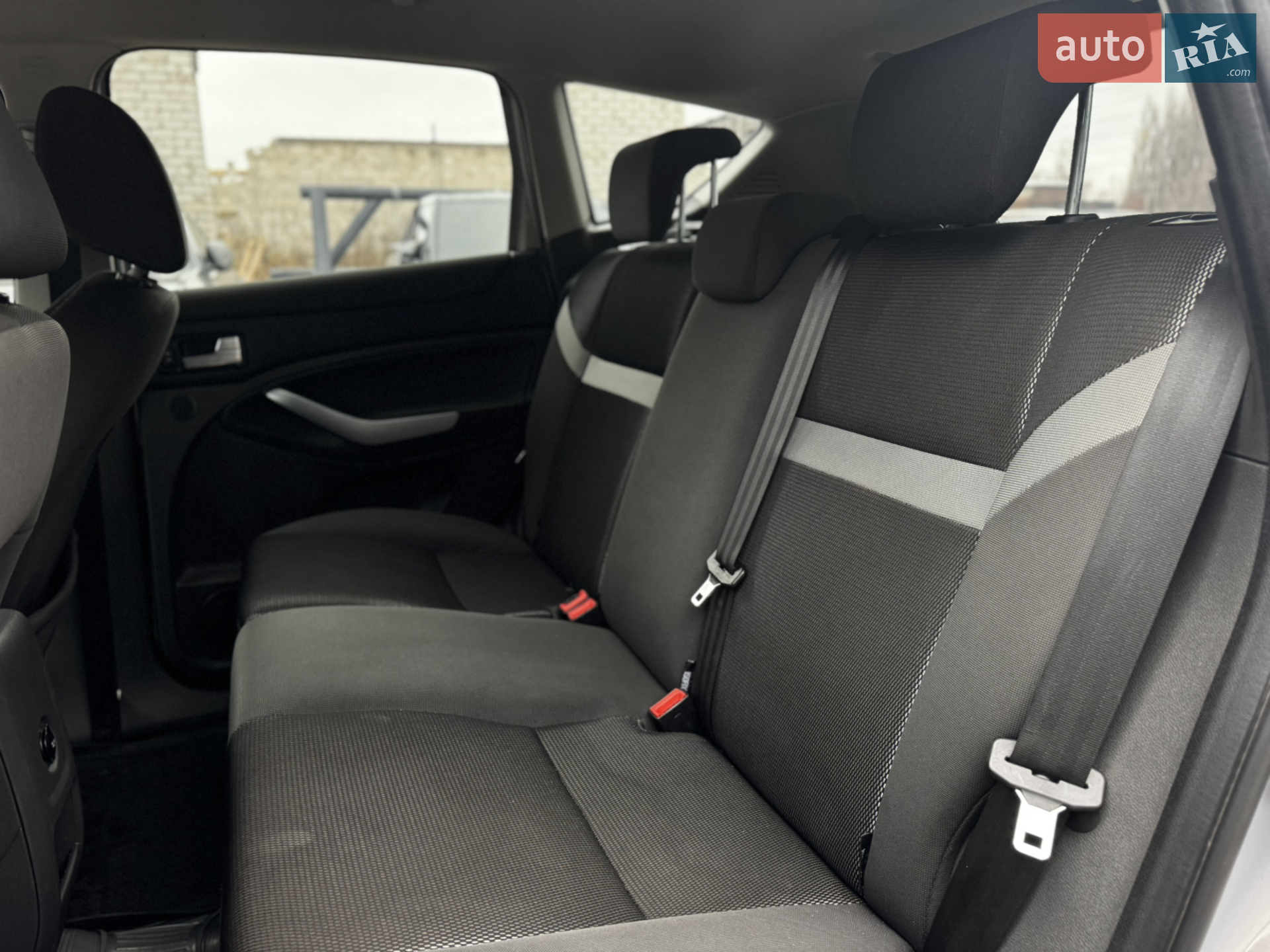 2011 Ford Kuga - мініатюра 38