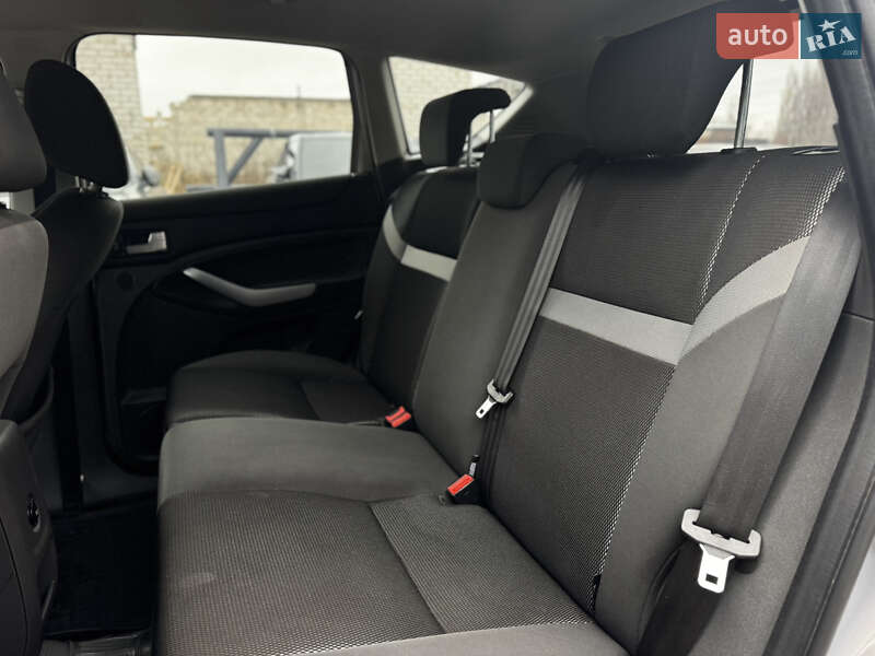 Внедорожник / Кроссовер Ford Kuga 2011 в Житомире