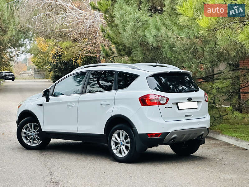 Позашляховик / Кросовер Ford Kuga 2011 в Дніпрі фото 3 Позашляховик / Кросовер Ford Kuga 2011 в Дніпрі