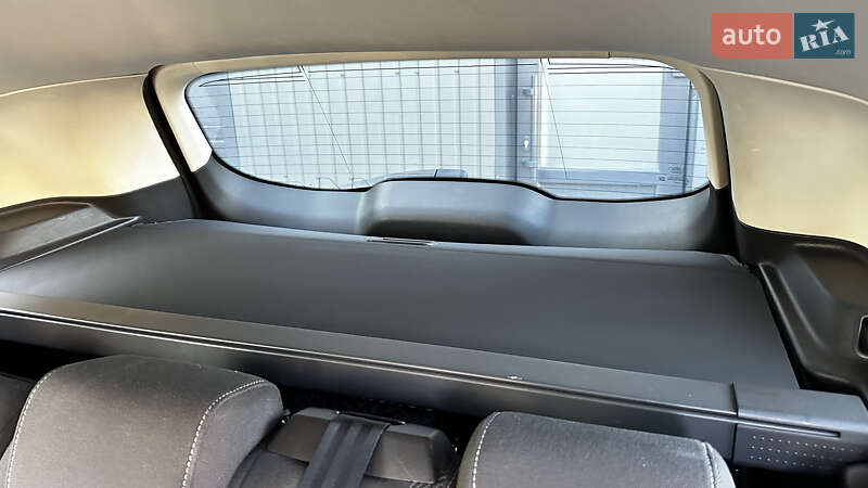 Внедорожник / Кроссовер Ford Kuga 2015 в Львове фото 44 Внедорожник / Кроссовер Ford Kuga 2015 в Львове