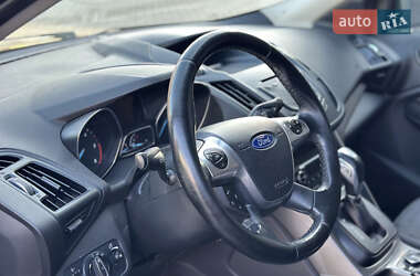 Позашляховик / Кросовер Ford Kuga 2015 в Львові
