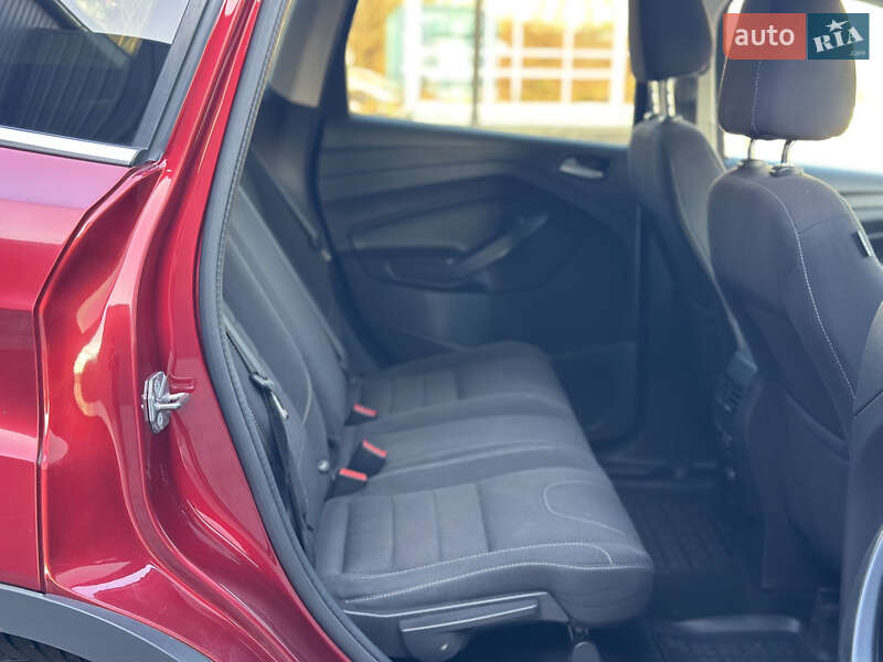 Внедорожник / Кроссовер Ford Kuga 2015 в Львове фото 63 Внедорожник / Кроссовер Ford Kuga 2015 в Львове