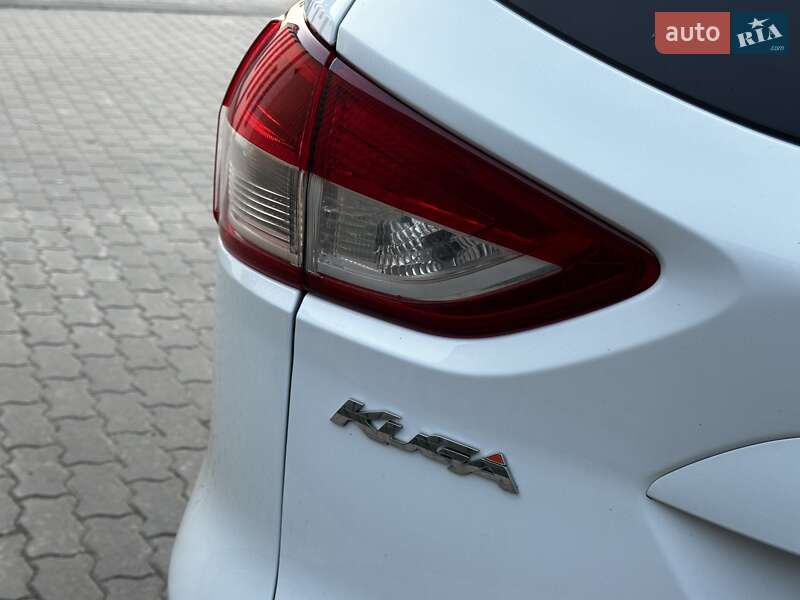 Внедорожник / Кроссовер Ford Kuga 2014 в Львове