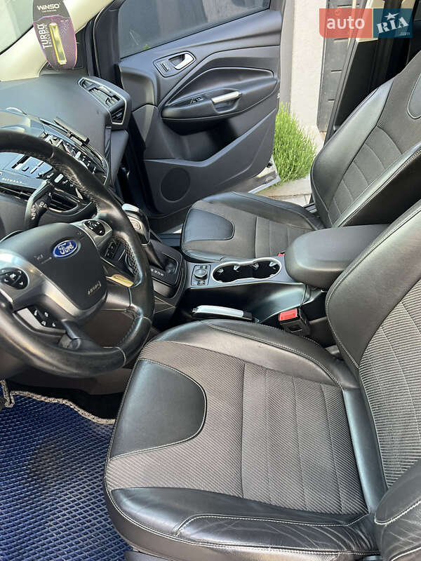 Позашляховик / Кросовер Ford Kuga 2015 в Василькові фото 11 Позашляховик / Кросовер Ford Kuga 2015 в Василькові
