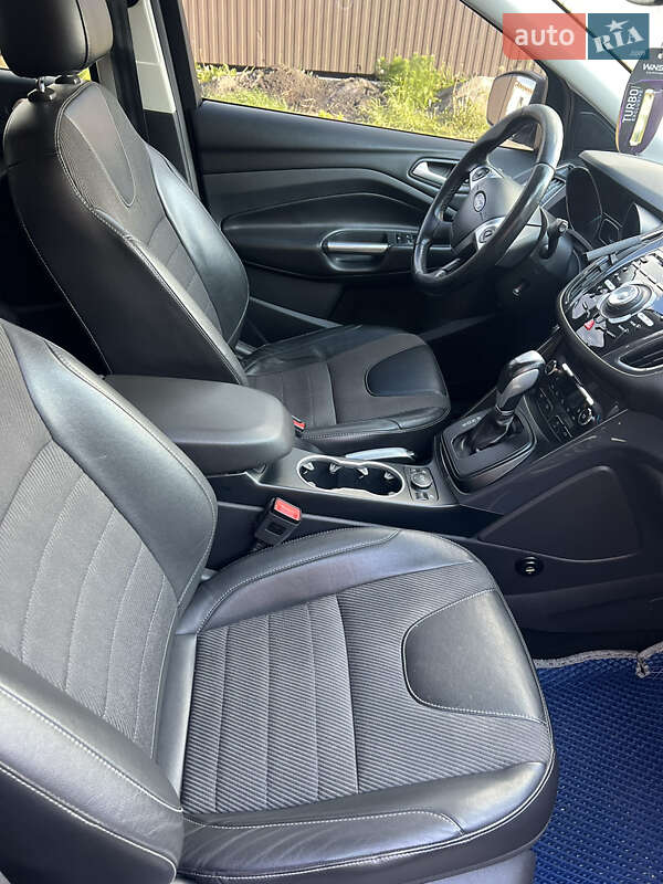 Позашляховик / Кросовер Ford Kuga 2015 в Василькові фото 17 Позашляховик / Кросовер Ford Kuga 2015 в Василькові