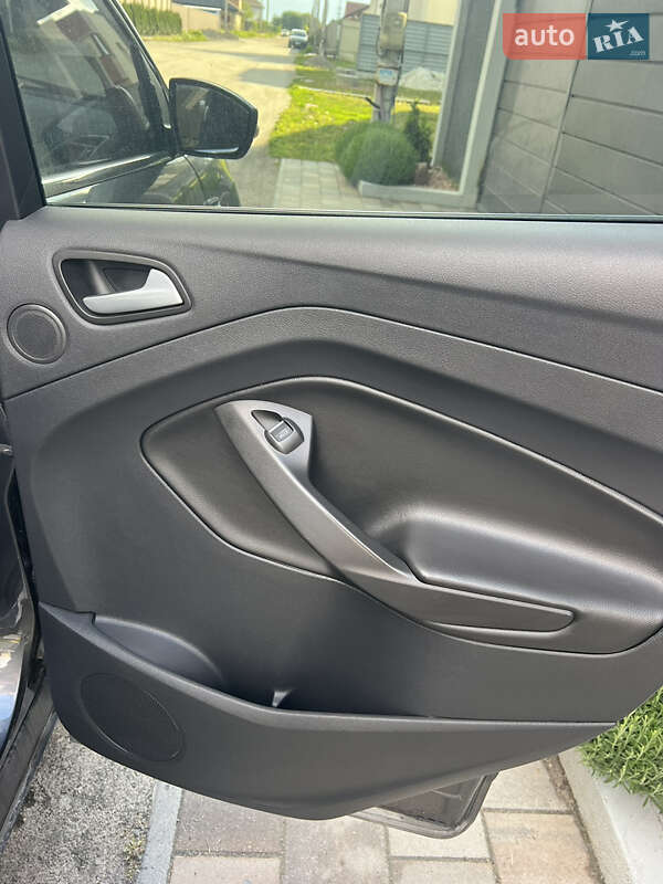 Позашляховик / Кросовер Ford Kuga 2015 в Василькові фото 22 Позашляховик / Кросовер Ford Kuga 2015 в Василькові