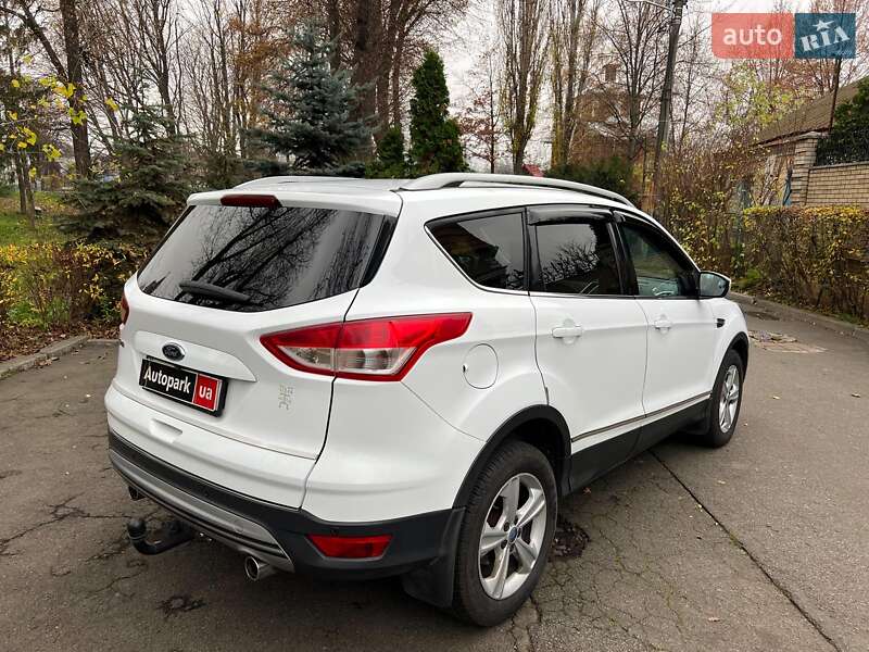Внедорожник / Кроссовер Ford Kuga 2015 в Киеве фото 5 Внедорожник / Кроссовер Ford Kuga 2015 в Киеве