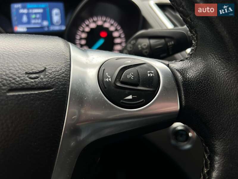 Внедорожник / Кроссовер Ford Kuga 2015 в Киеве фото 14 Внедорожник / Кроссовер Ford Kuga 2015 в Киеве